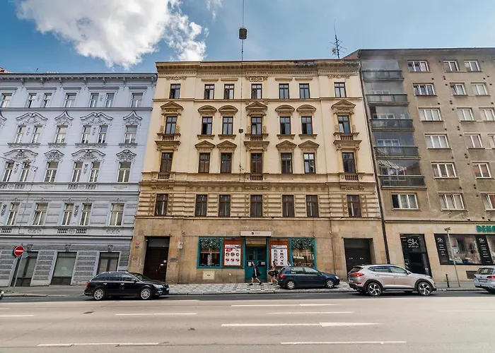 Romantic Apts By Michal&friends * Praga