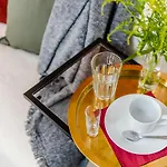 Romantic Apts By Michal&friends
