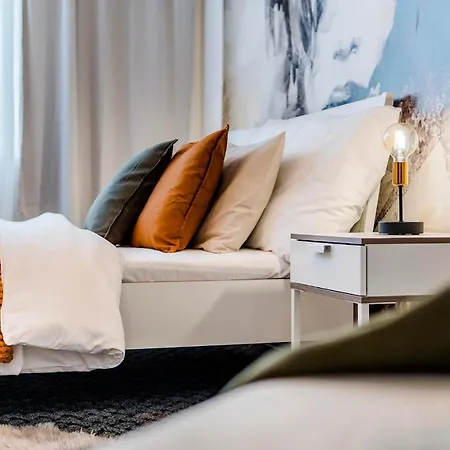 Romantic Apts By Michal&friends