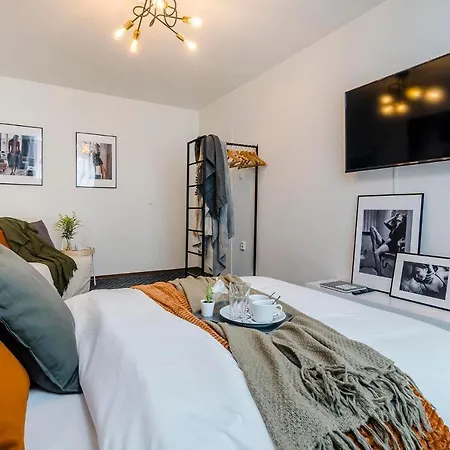 Апартаменты Romantic Apts By Michal&friends Прага
