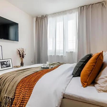 Апартаменты Romantic Apts By Michal&friends *